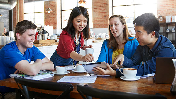 MS Students Meeting at Coffee Shop