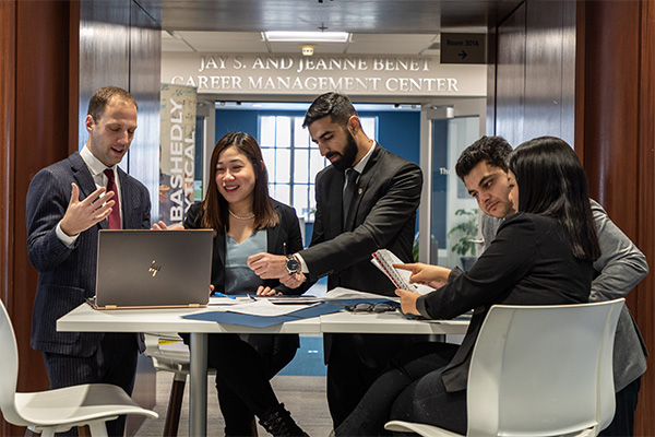 Students gain career support and advisement from the expert team at Simon Business School's Jay S. and Jeanne Benet Career Management Center